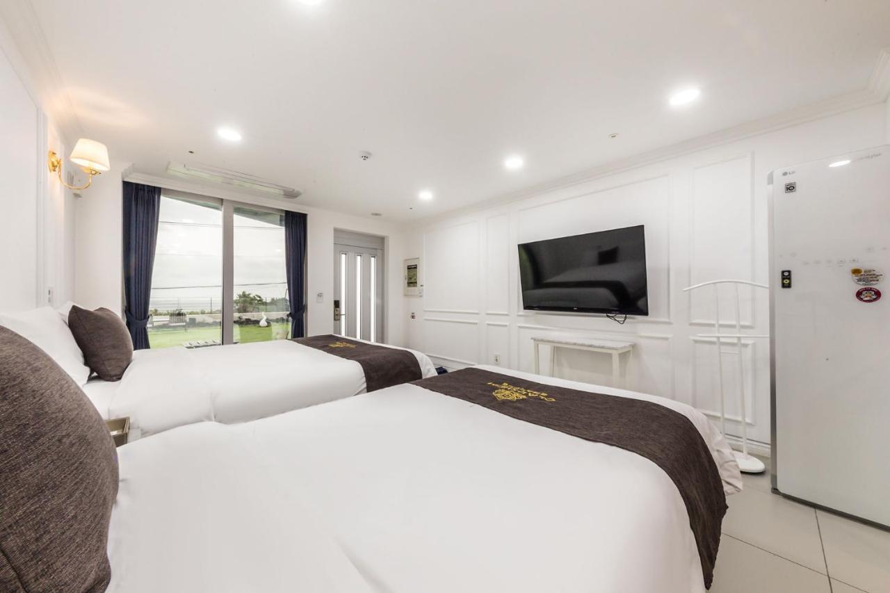 Gladsheim Hotel Seogwipo-stad Buitenkant foto
