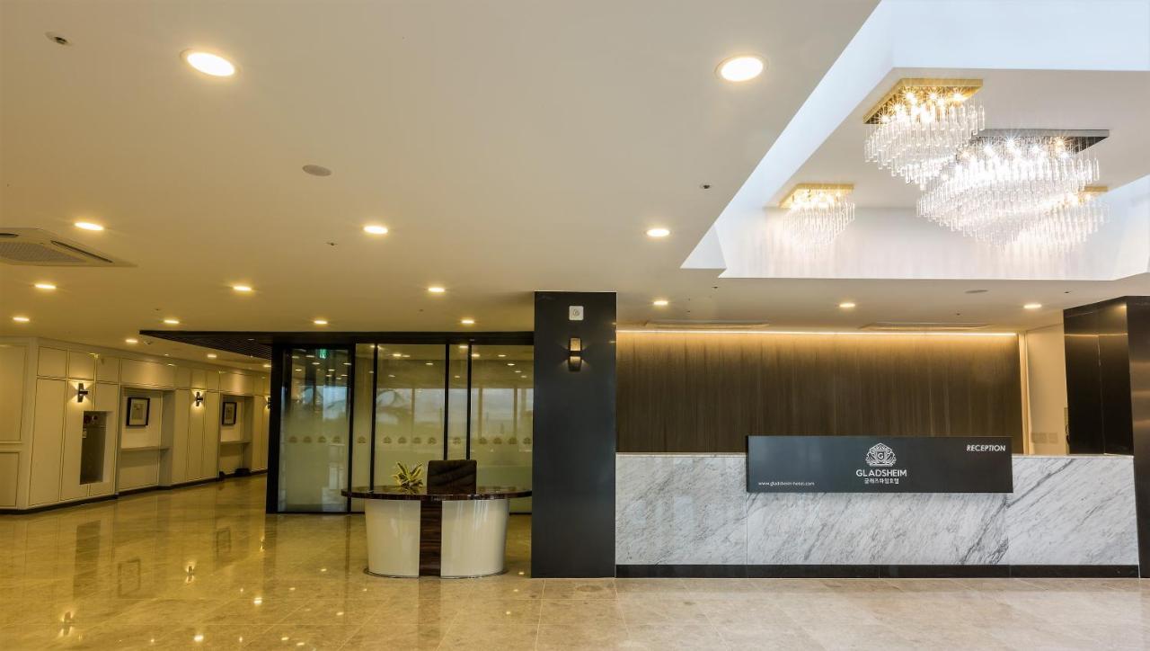 Gladsheim Hotel Seogwipo-stad Buitenkant foto